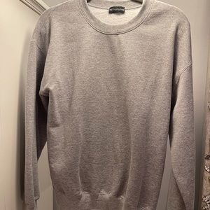 Grey crew neck- plt